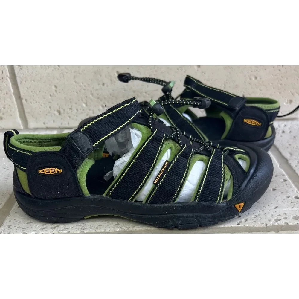 Keen NEWPORT H2 Youth Kids Black Lime Green Waterproof Sandals Size 5